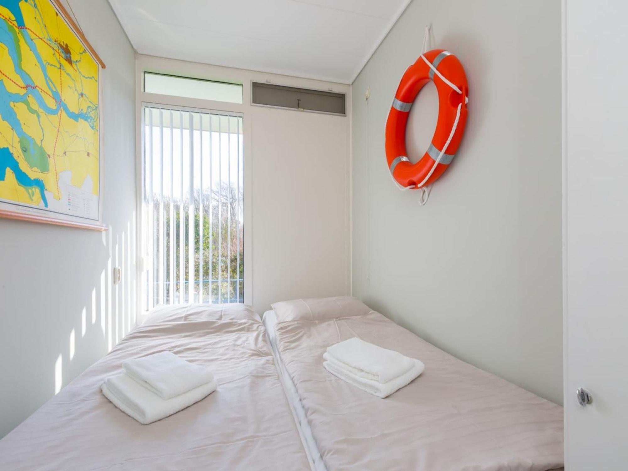 Attractive Apartment Near Vlissingen Beach エクステリア 写真