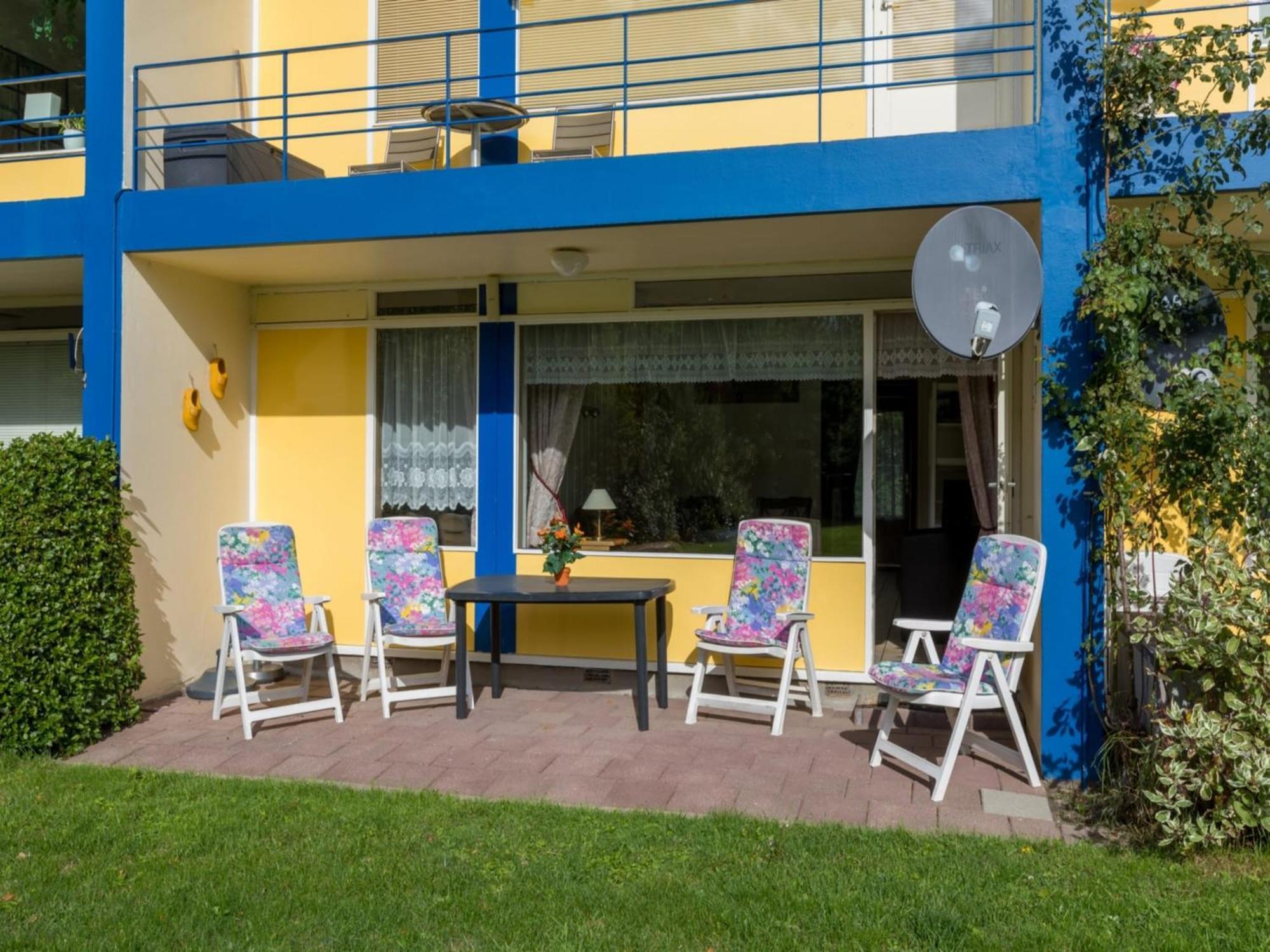 Attractive Apartment Near Vlissingen Beach エクステリア 写真